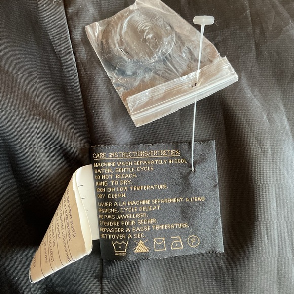 Classic Black Trench Coat with Plaid Lining size S NWOT - Picture 11 of 11